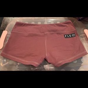 FLEO Shorts